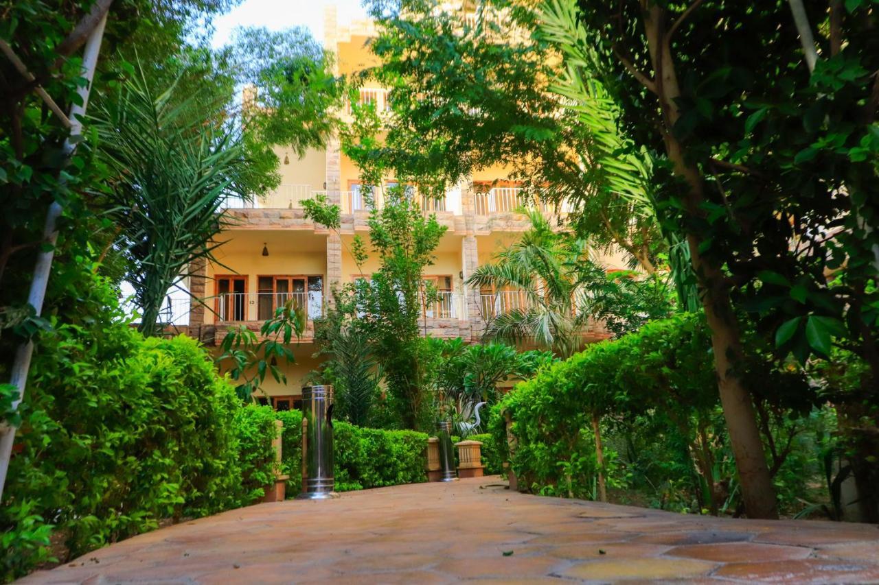 Thebes Hotel Luxor Exterior foto