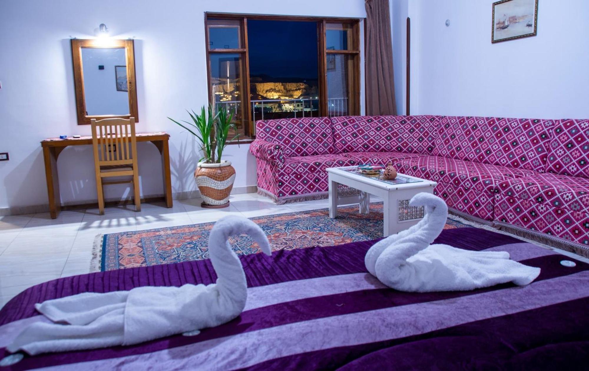 Thebes Hotel Luxor Exterior foto