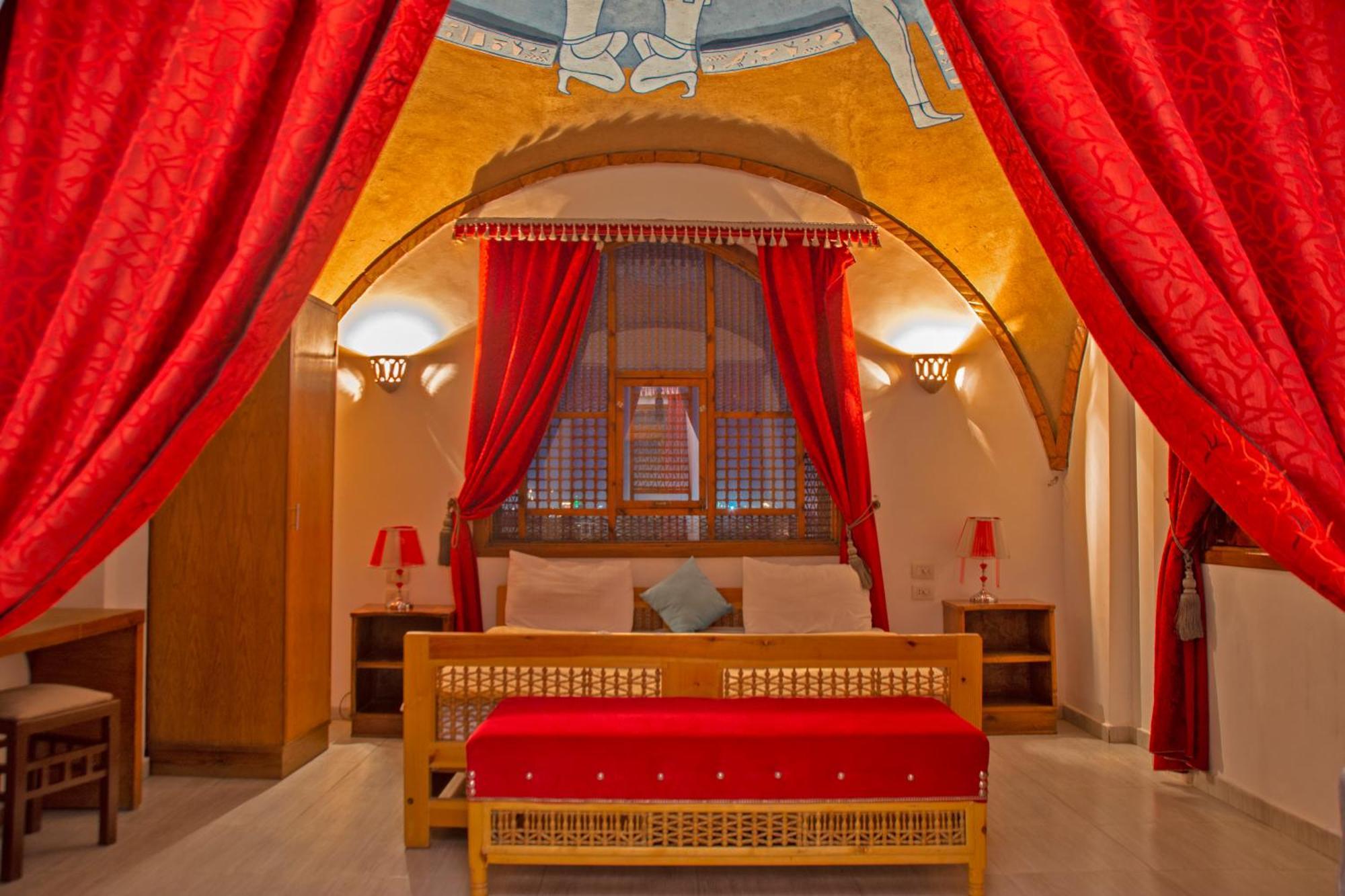 Thebes Hotel Luxor Exterior foto